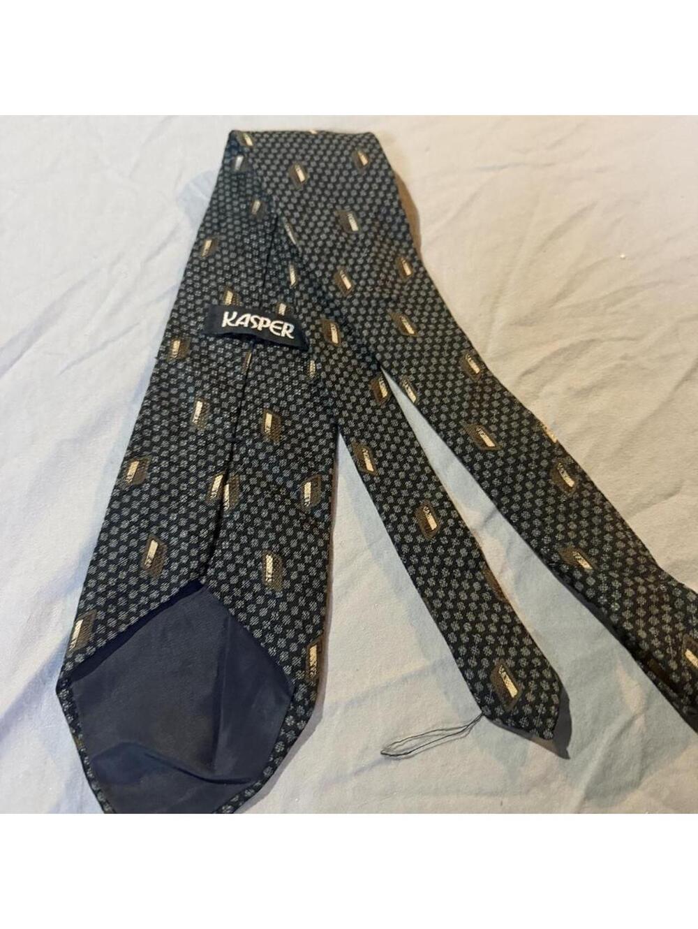 Kasper Geometric Pattern Neck Tie - Picture 3 of 4
